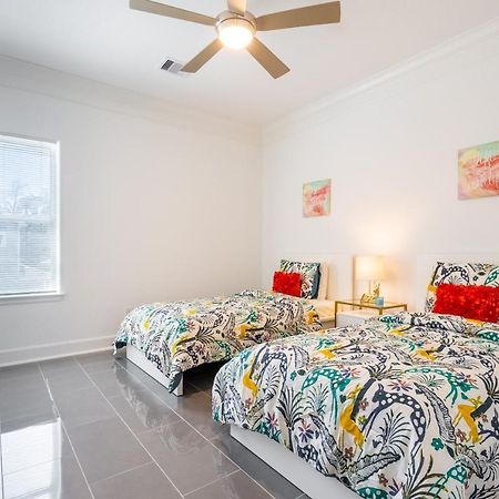 Cute Cozy House Close To Major Sporting Events And Restaurants Houston Exterior foto