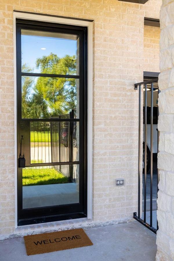 Cute Cozy House Close To Major Sporting Events And Restaurants Houston Exterior foto